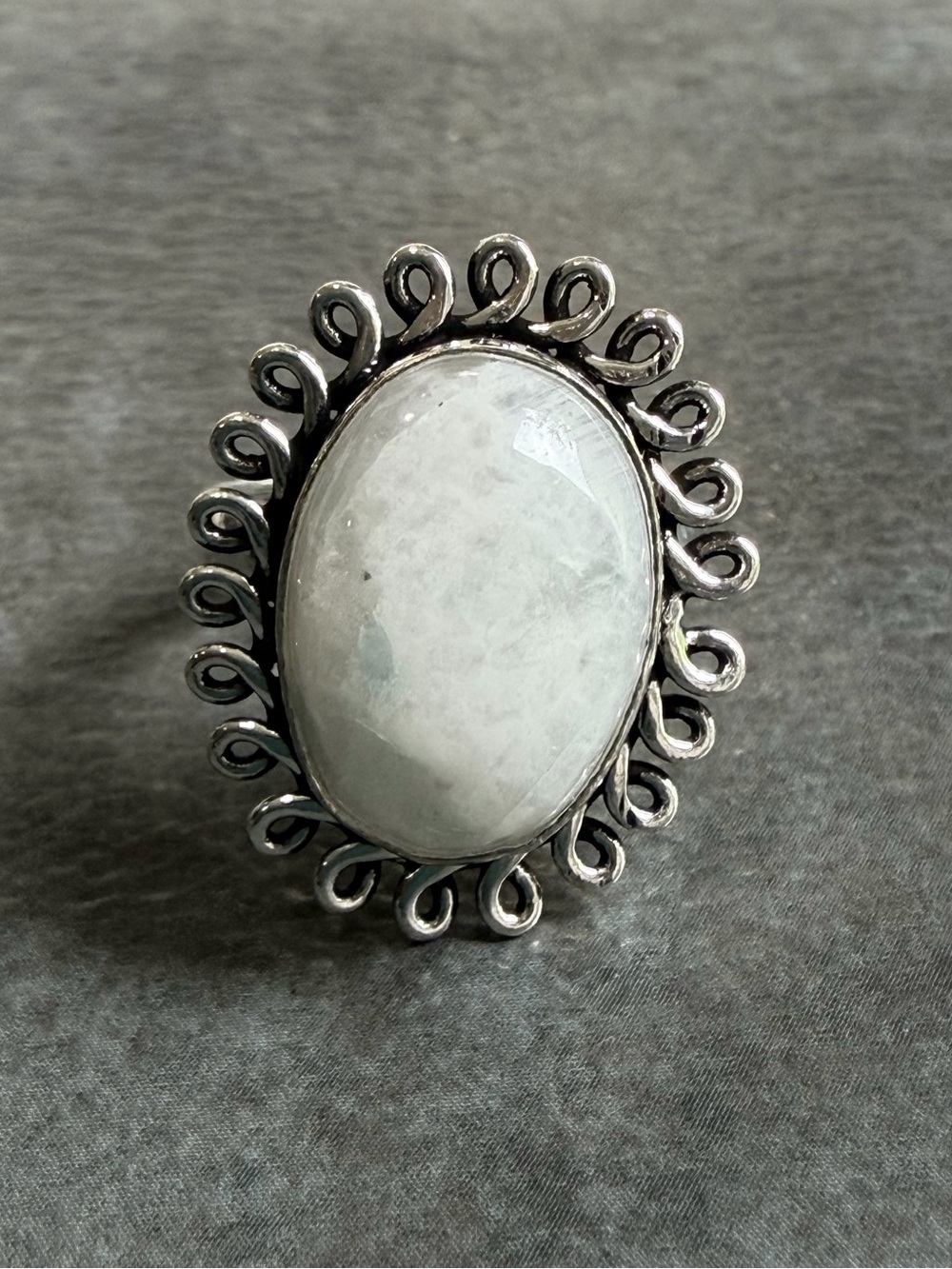 Quartz Crystal Rainbow Moonstone Gemstone Ring Size 8.5 Silver 925 Plated Boho